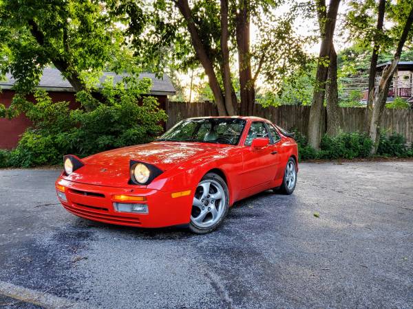 1988 Porsche 944 Turbo S Headlights