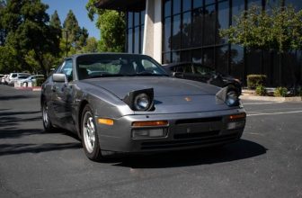 1986 Porsche 944 Turbo