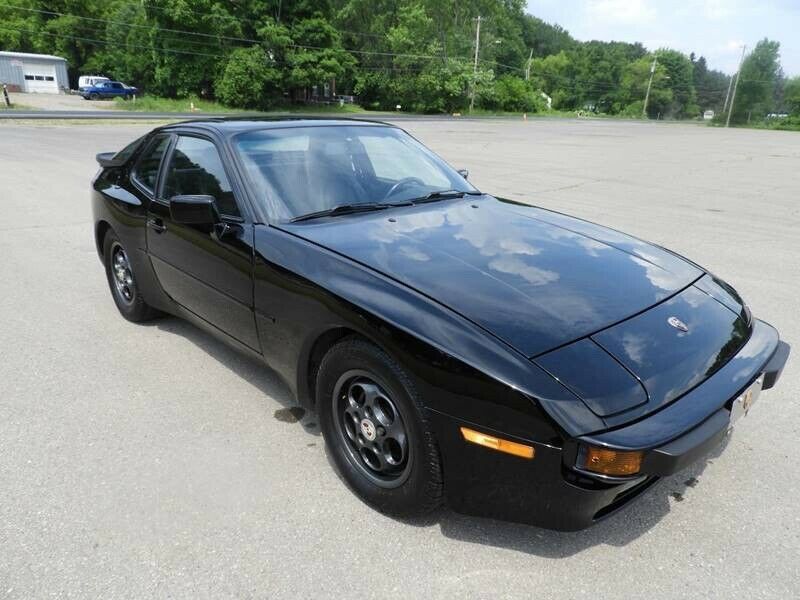 1988 Porsche 944 S Black